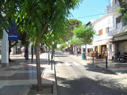 Cala D'or main street